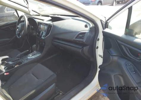 2018 Subaru Impreza 2.0I Premium z USA, uszkodzony, nr VIN 4S3GTAB6XJ3731810